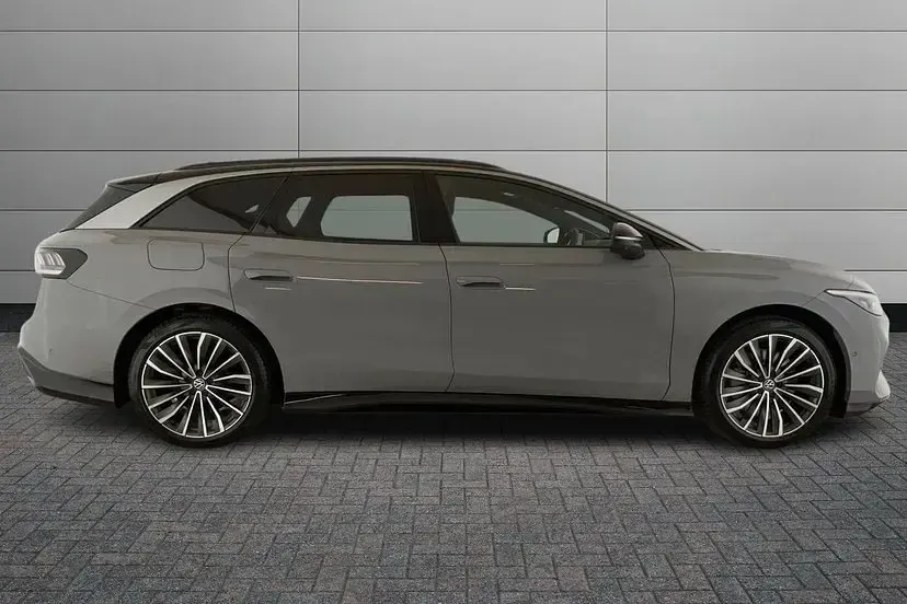 New VW ID.7 Pro 210 kW (286 HP) 2026 Grey Estate