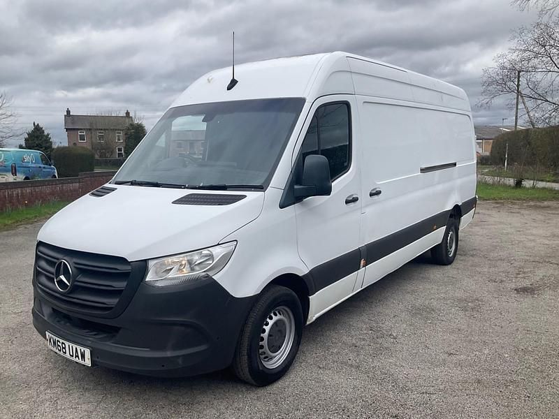 Usado Mercedes Sprinter 2018 Branco Van