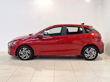 New Hyundai i20 Advanced 100 HP (73 kW) 2025 Red Hatchback