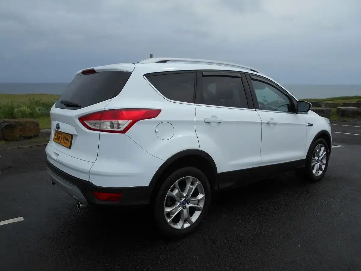 Used Ford Kuga Zetec 2013 White SUV