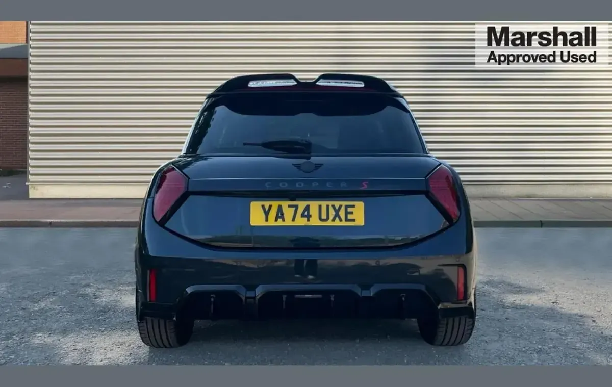 Used Mini Cooper Sport 150 kW (204 HP) 2025 Grey Hatchback