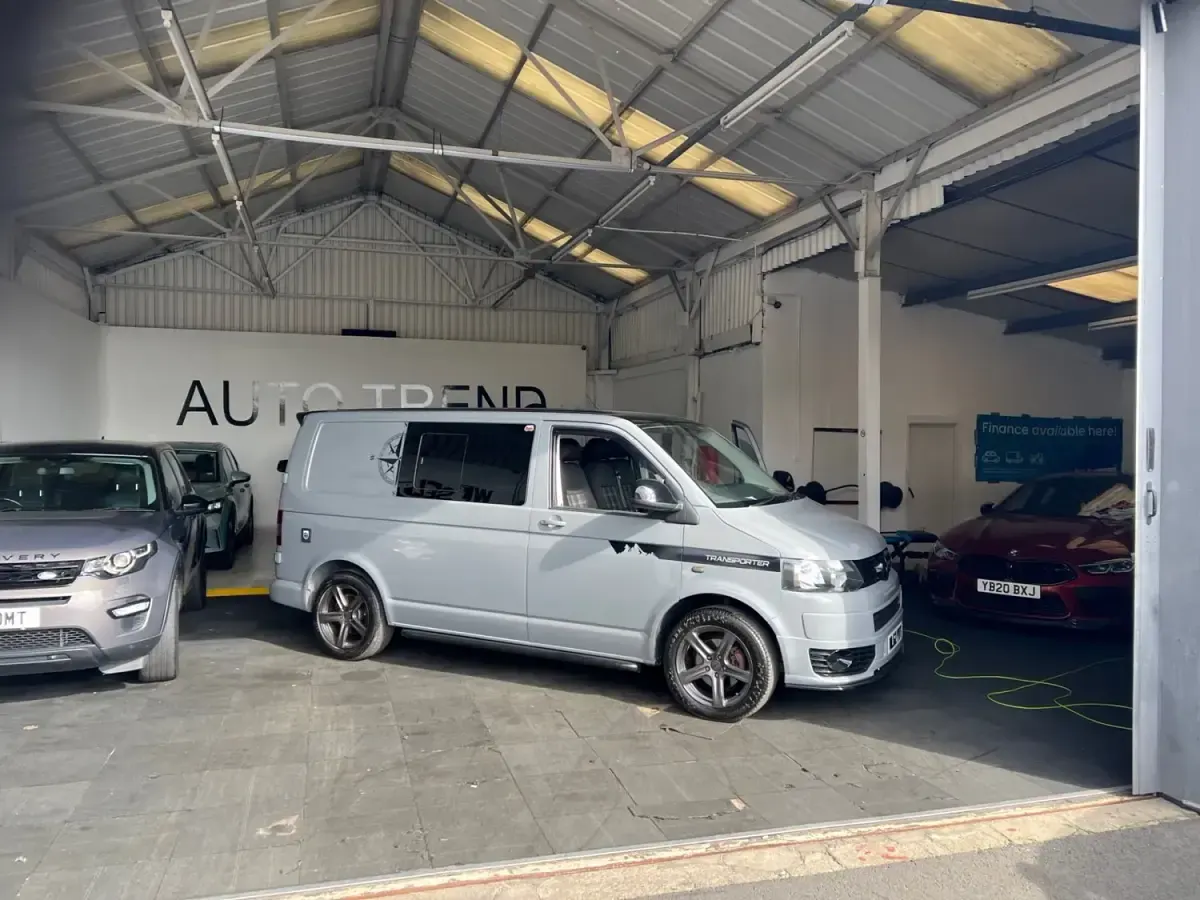 Usado VW Transporter 84 HP (61 kW) 2012 Branco Van
