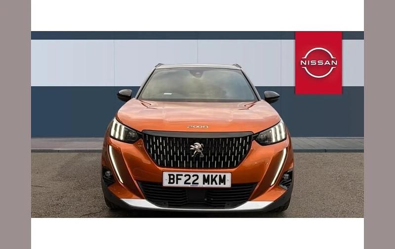 Used Peugeot 2008 Premium 131 HP (96 kW) 2022 Orange SUV