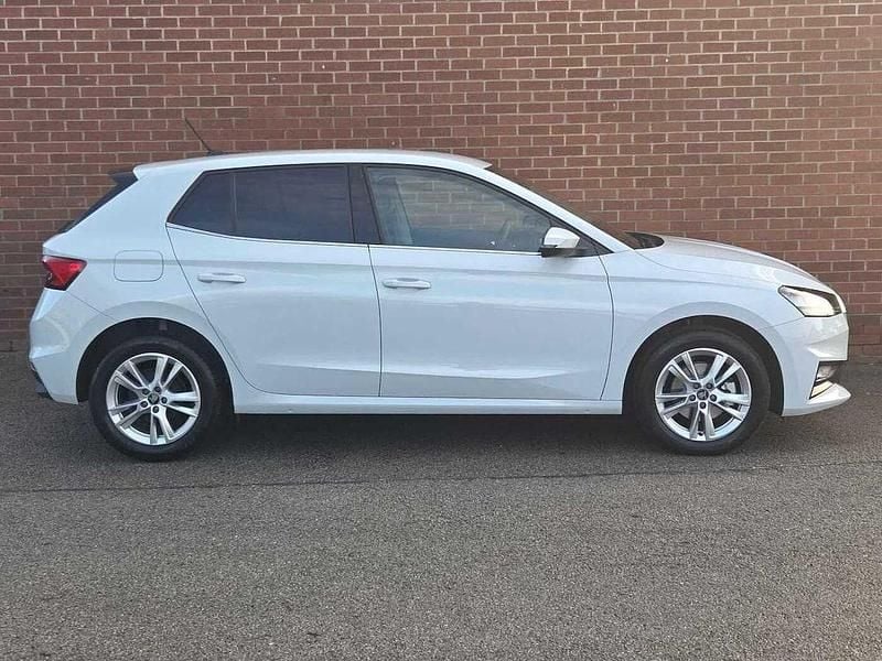 Used Skoda Fabia SE L 85 HP (62 kW) 2025 Moon white metallic Hatchback