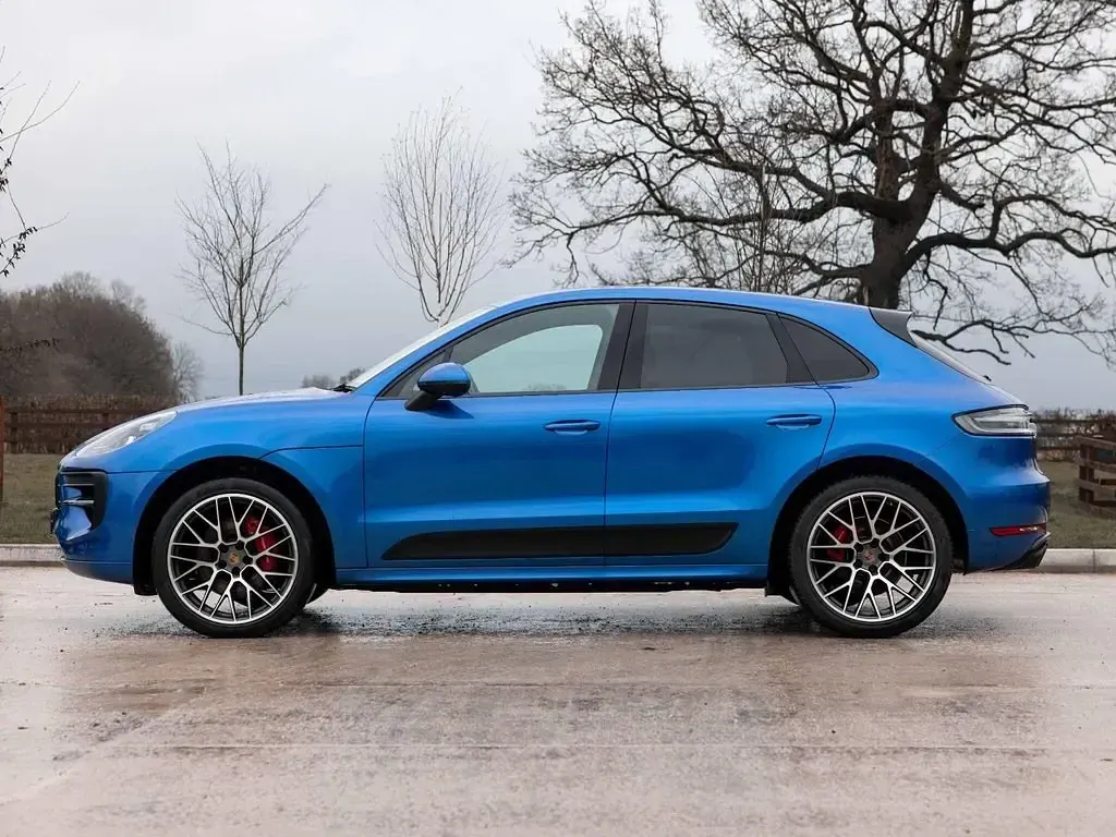 Begagnad Porsche Macan 2021 Blå SUV