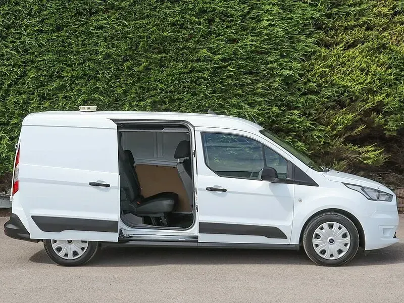 Used Ford Transit Connect Trend 120 HP (88 kW) 2021 White MPV