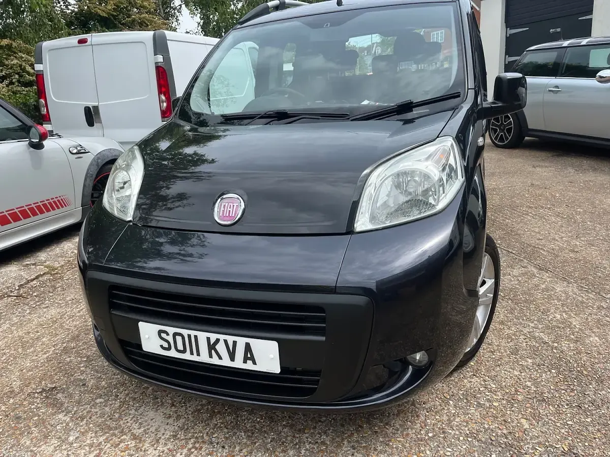 Used Fiat Qubo Dynamic 75 HP (55 kW) 2011 Black MPV