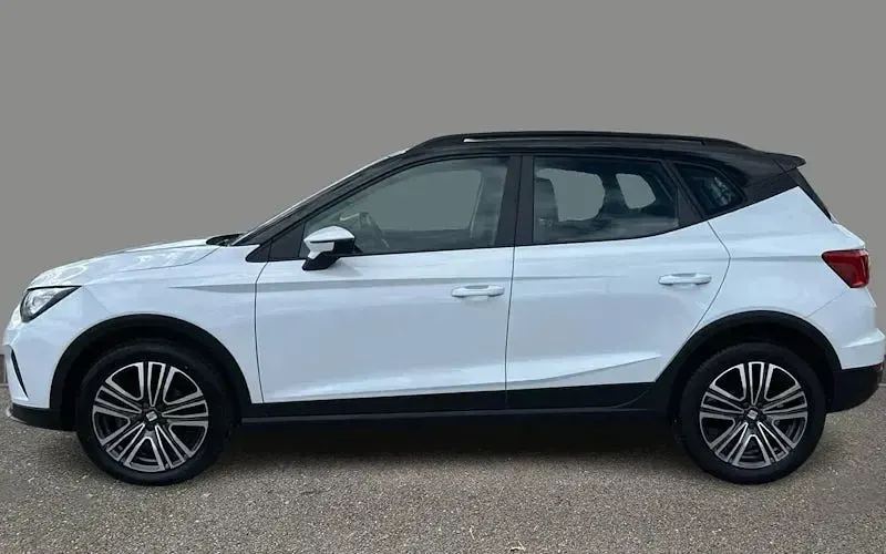 Used Seat Arona SE 95 HP (69 kW) 2025 SUV