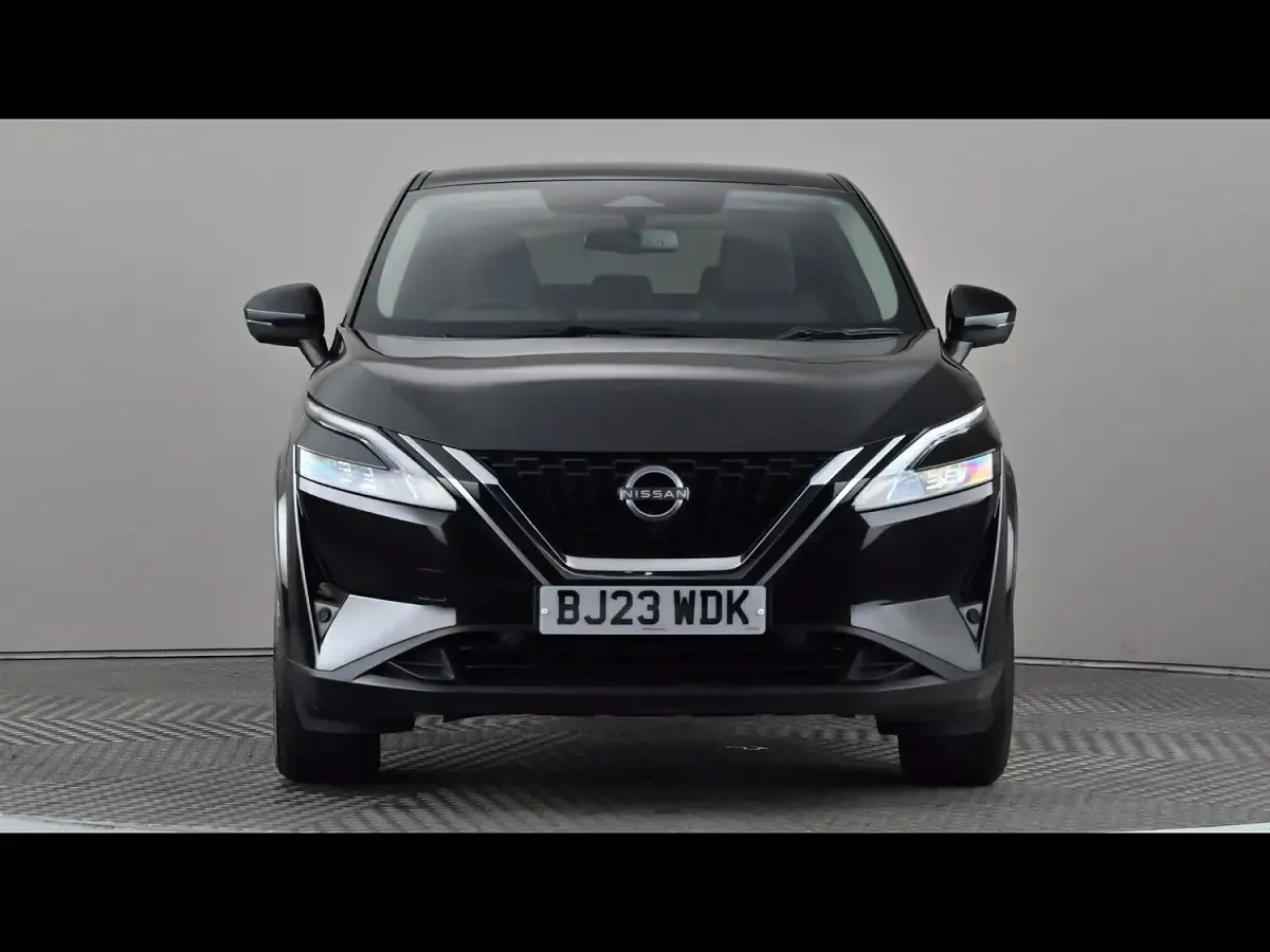 Used Nissan Qashqai N-Connecta 158 HP (116 kW) 2023 Black SUV