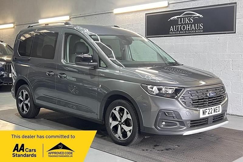 Used 2022 Ford Tourneo Connect Active MPV | £20,795 (Fair price) - Image 1/1