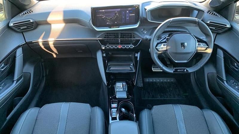 Used Peugeot e-208 GT 98 kW (134 HP) 2025 Grey Hatchback