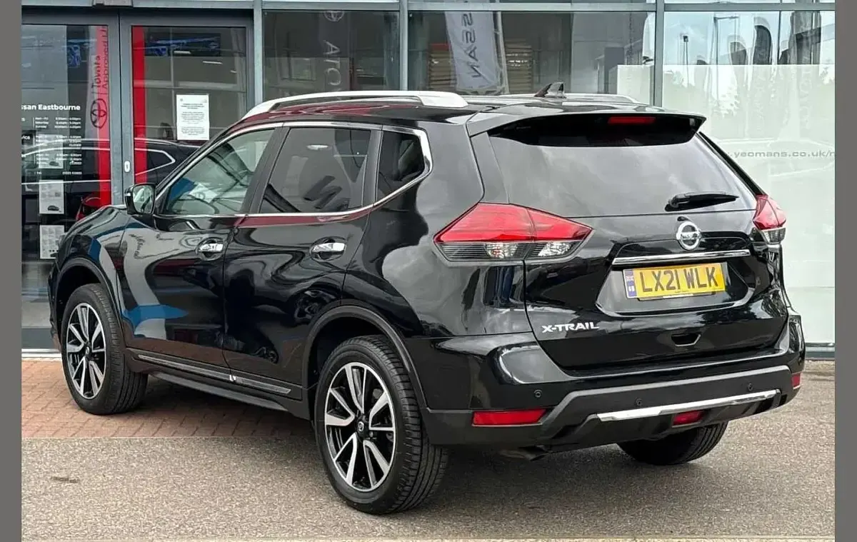 Used Nissan X-Trail Tekna 159 HP (116 kW) 2021 Black SUV