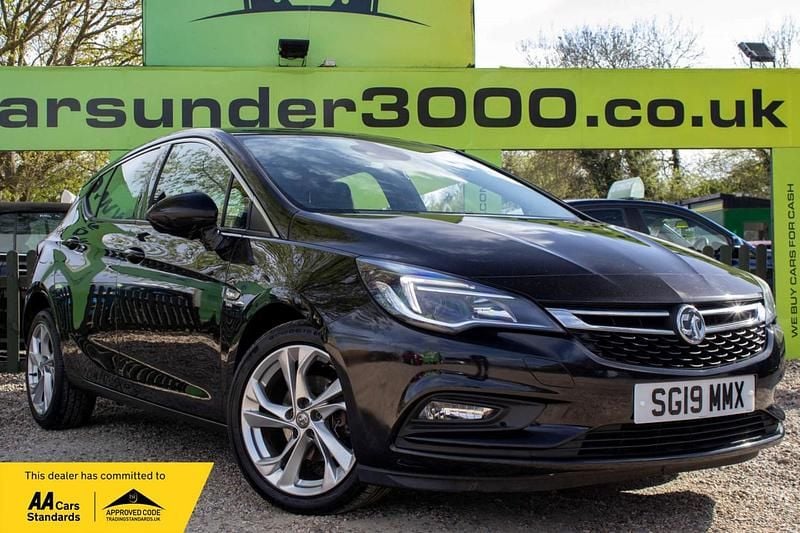 Used Vauxhall Astra SRi 150 HP (110 kW) 2019 Black Hatchback