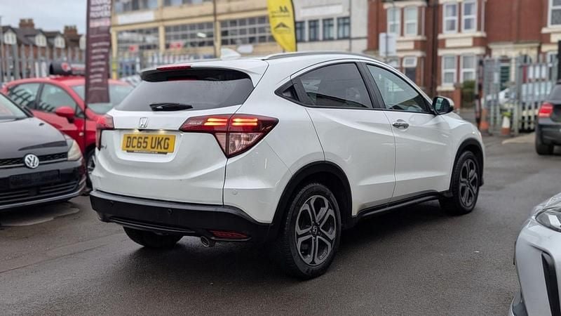 Used Honda HR-V EX 2015 White SUV