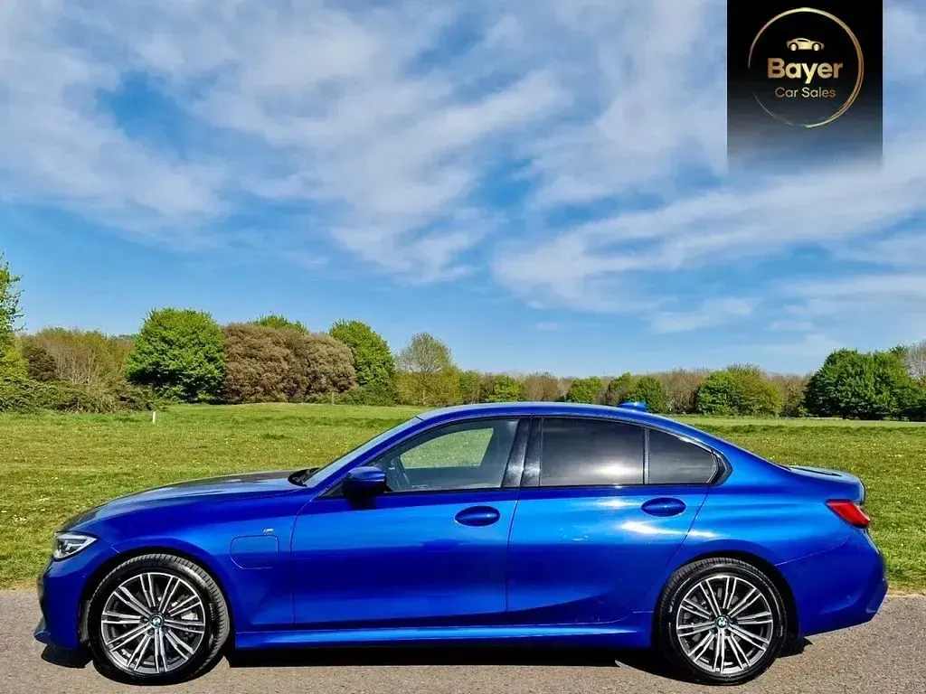 Used BMW 330e M Sport 292 HP (214 kW) 2020 Blue Sedan