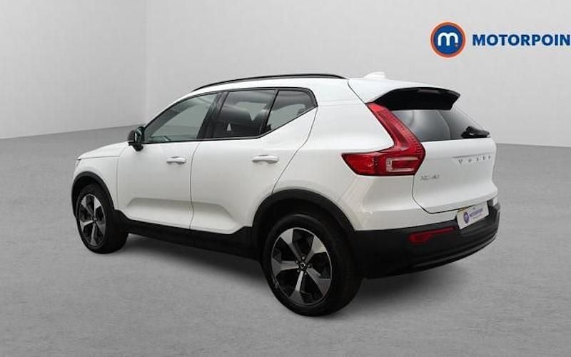 Usado Volvo XC40 Ultimate 197 HP (144 kW) 2023 Branco SUV