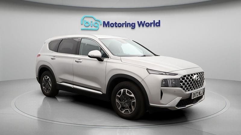 Used 2022 Hyundai Santa Fe Premium SUV | £27,350 (Good price) - Image 1/4