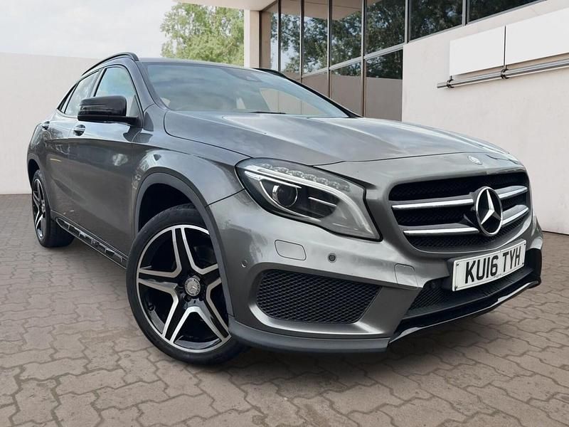 Grey Used 2016 Mercedes GLA220 AMG line SUV | £11,195 (Good price) - Image 1/4