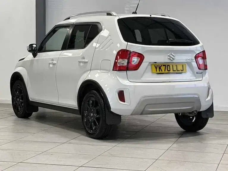 Used Suzuki Ignis SZ5 83 HP (61 kW) 2020 Pearl white metallic SUV