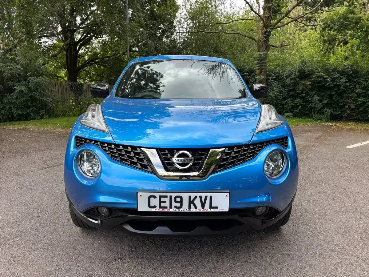 Used Nissan Juke Tekna 112 HP (82 kW) 2019 Blue SUV