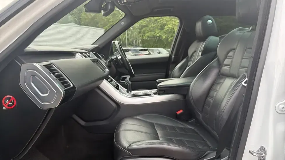 Used Land Rover Range Rover Autobiography Dynamic 306 HP (225 kW) 2016 White SUV