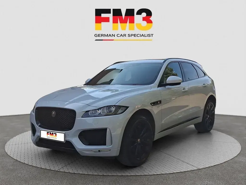 Used Jaguar F-Pace Chequered Flag 180 HP (132 kW) 2020 White SUV