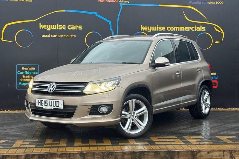 Used VW Tiguan R-line 177 HP (130 kW) 2015 Beige SUV