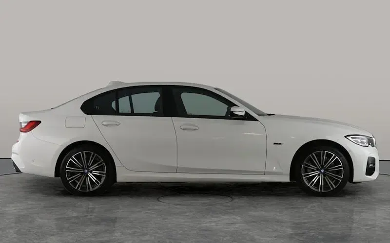 Used BMW 330e M Sport 292 HP (214 kW) 2022 White Sedan