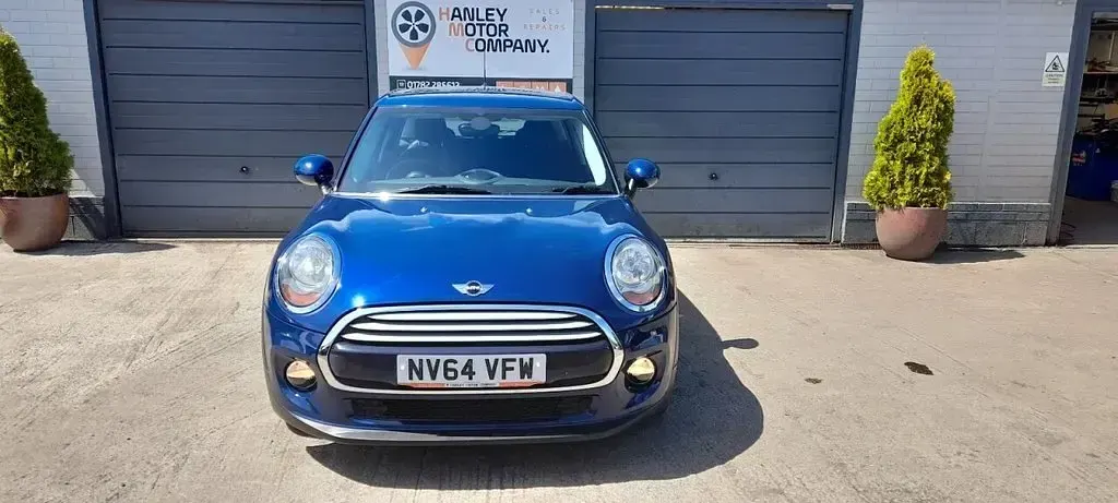 Used Mini Cooper Hatch 136 HP (100 kW) 2015 Blue Hatchback