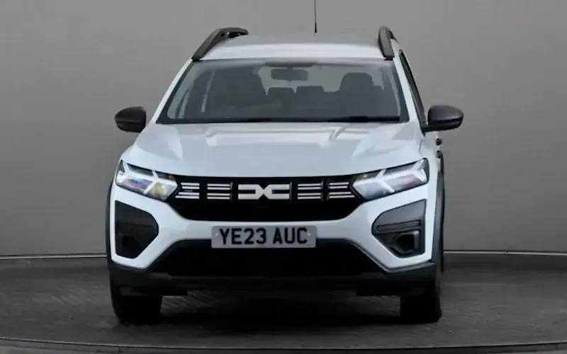 Used Dacia Jogger Essentiel 110 HP (80 kW) 2025 MPV