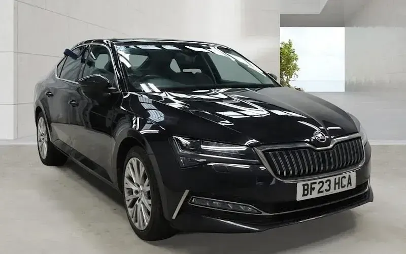 Gebraucht Skoda Superb SE L 218 PS (160 kW) 2023 Kleinwagen