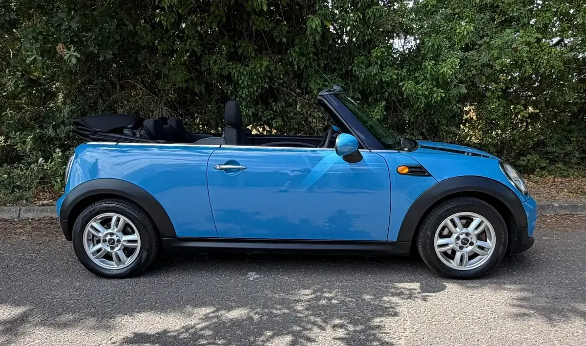 Used Mini Cooper Cabriolet 2013 Blue Cabriolet