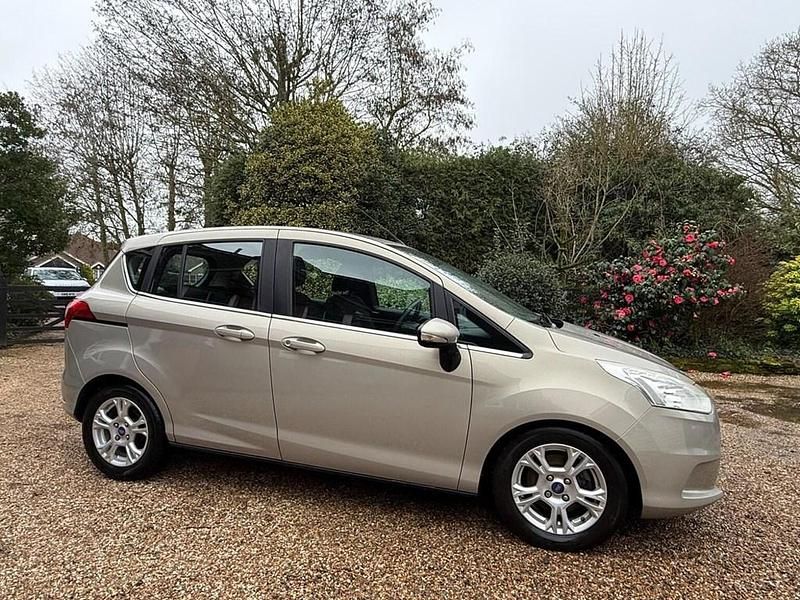 Used Ford B-MAX Zetec 105 HP (77 kW) 2014 Silver MPV