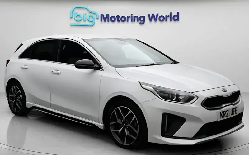 Used Kia Ceed GT-Line 160 HP (117 kW) 2023 Hatchback
