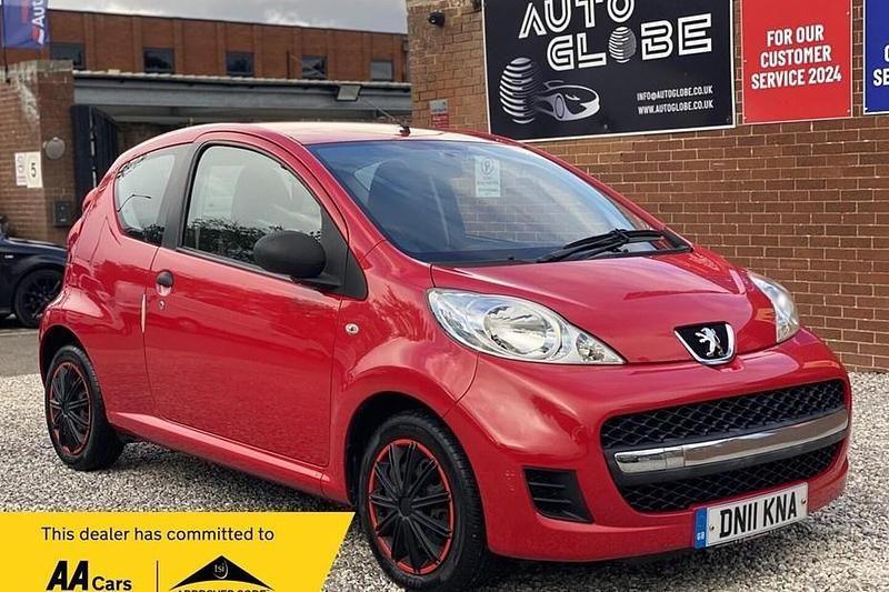 Red Used 2011 Peugeot 107 Hatchback | £2,990 (Fair price) - Image 1/1