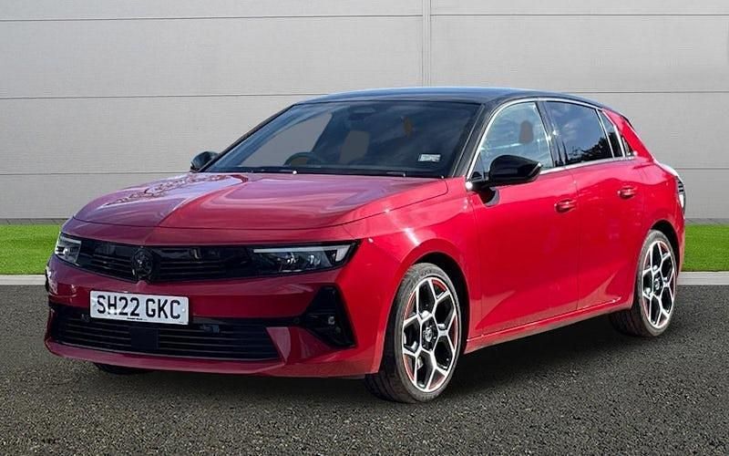Used Vauxhall Astra GS Line 181 HP (133 kW) 2022 Red Hatchback