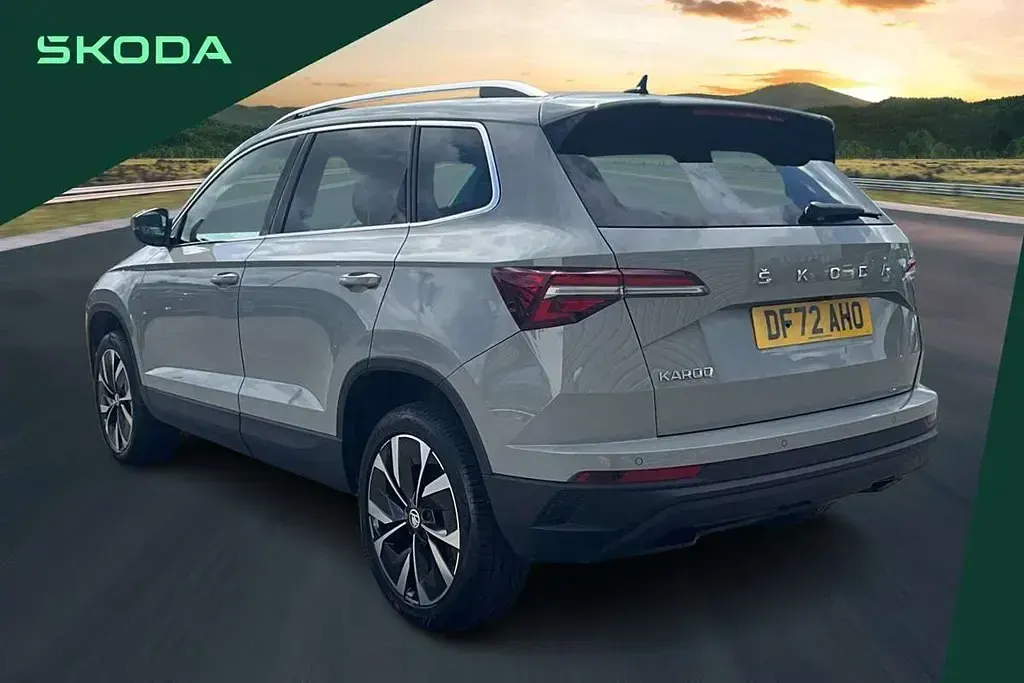 Gebraucht Skoda Karoq SE L 150 PS (110 kW) 2023 Grau SUV