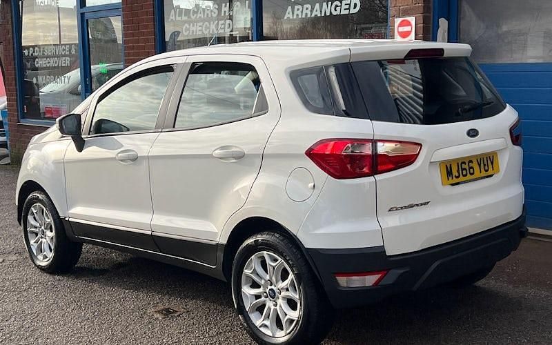 Used Ford Ecosport Zetec 111 HP (81 kW) 2016 White SUV