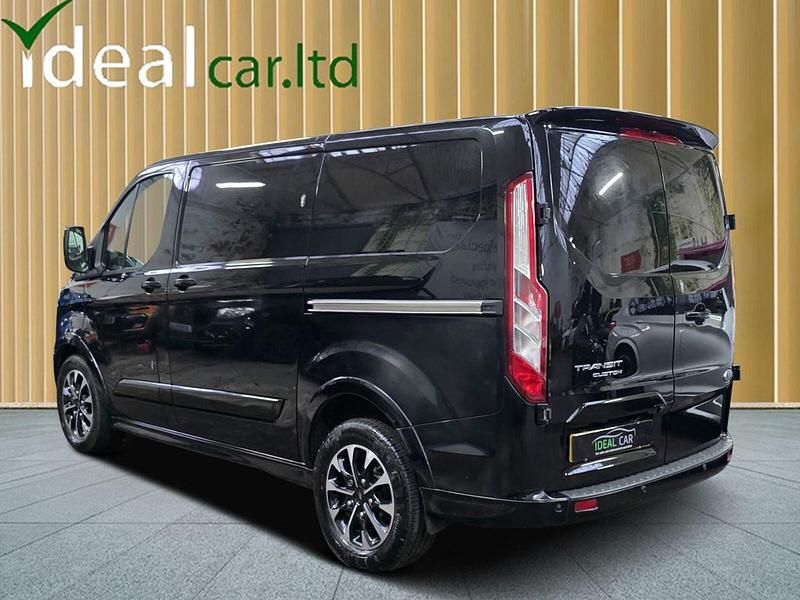 Used Ford Transit Custom Limited 170 HP (125 kW) 2017 Black Van