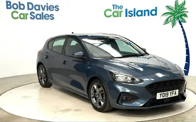 Used Ford Focus ST-Line 120 HP (88 kW) 2019 Hatchback
