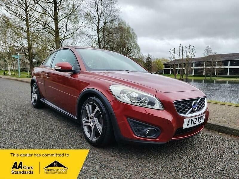 Used Volvo C30 SE Lux 115 HP (84 kW) 2012 Red Hatchback