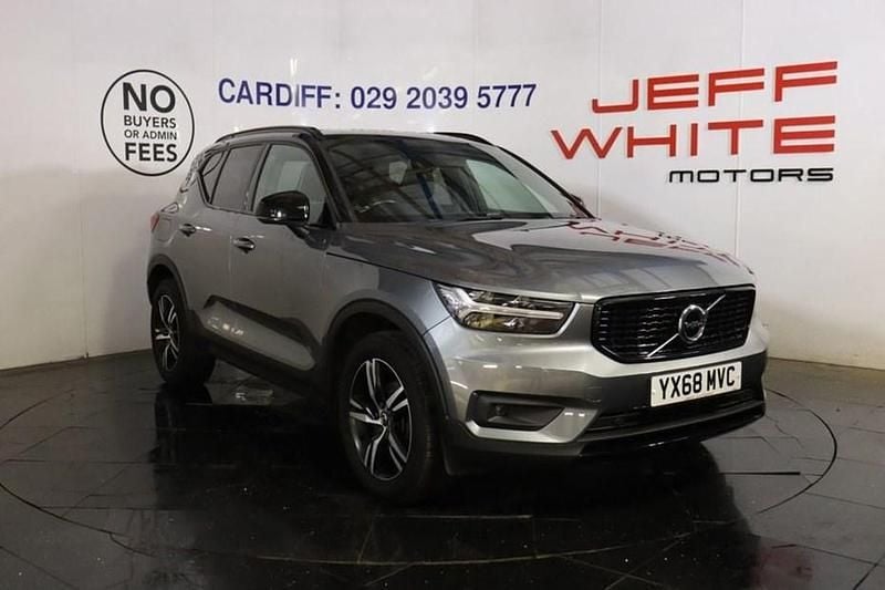 Grey Used 2018 Volvo XC40 R-Design SUV | £15,988 (Fair price) - Image 1/1
