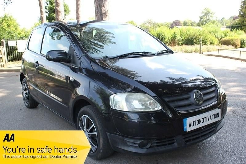 Black Used 2010 VW Fox Hatchback | £1,195 (Good price) - Image 1/3