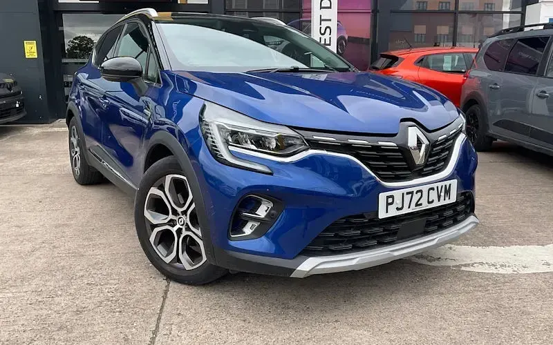 Second-hand Renault Captur Techno 143 CP (105 kW) 2024 SUV