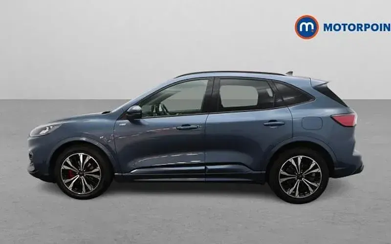 Used Ford Kuga ST-Line X 190 HP (139 kW) 2023 Blue SUV