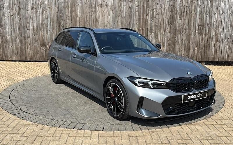 Used 2025 BMW M340 M Sport Sedan | £53,299 (Super price) - Image 1/4