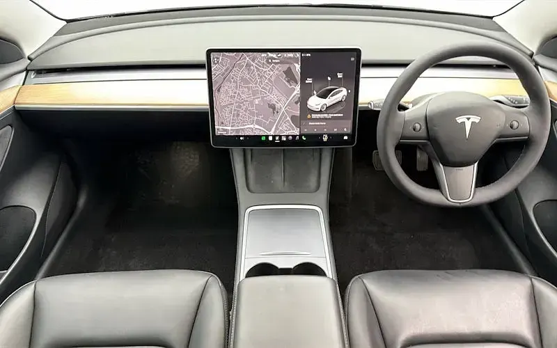 Used Tesla Model 3 Long Range AWD 366 kW (498 HP) 2022 White Sedan