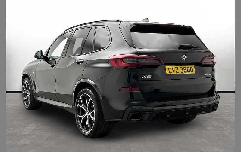 Used BMW X5 M Sport 335 HP (246 kW) 2022 Black SUV