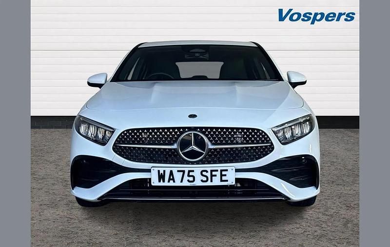 Used Mercedes A200 Executive 161 HP (118 kW) 2025 White Hatchback