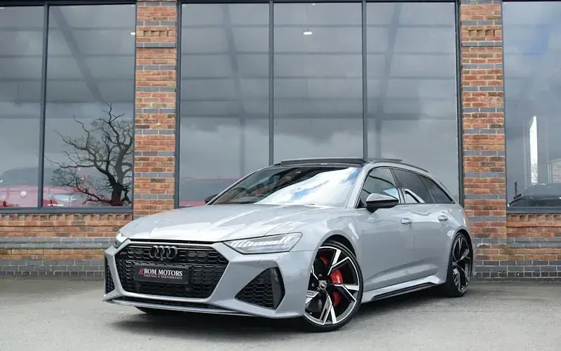 Used Audi RS6 Comfort 600 HP (441 kW) 2021 Estate